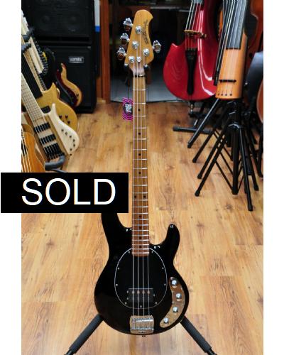 Ernie Ball Music Man Stingray Special 4 H Roasted Neck Black